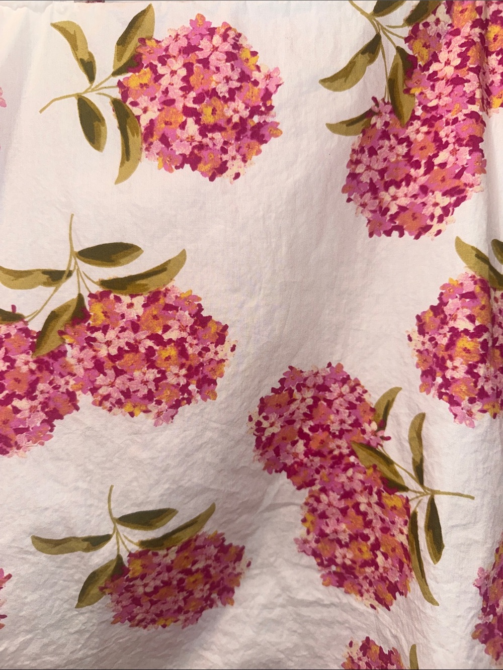 Crave Women’s Floral Puff-Sleeve Top - Pink Hydrangea Print - Picture 4 of 11